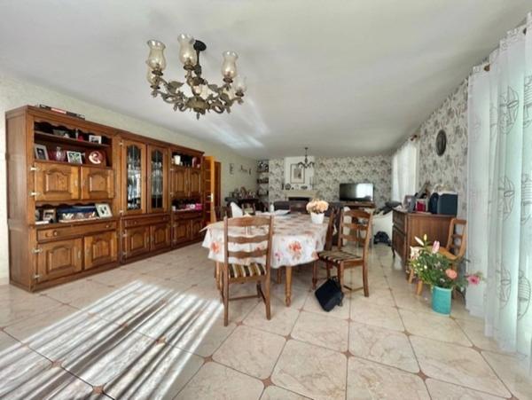 Maison à vendre 5 pièces OBJAT (19)