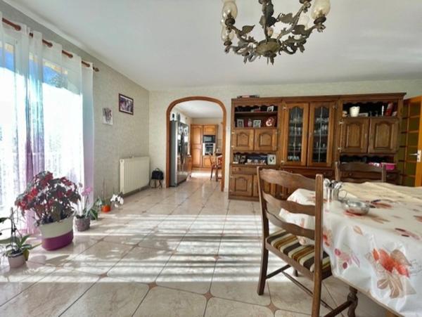 Maison à vendre 5 pièces OBJAT (19)