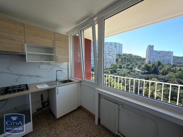 Appartement à louer 2 pièces Marseille 9e Arrondissement (13009)