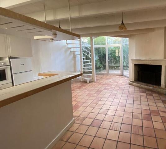 MAISON À VENDRE 3 PIÈCES / 53 M² SAINT MARTIN DE RE