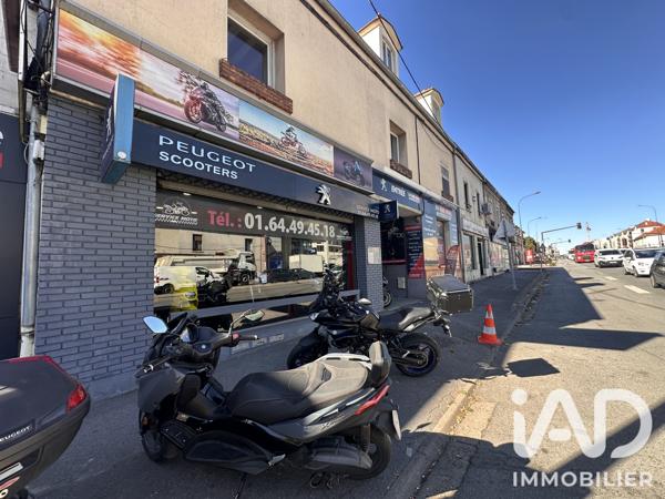 Garage, Station-service​ à vendre 150 m² Montlhéry