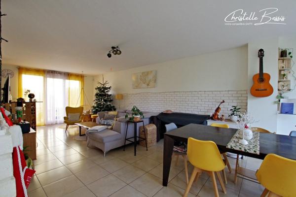 Maison récente 4 chambres, grand jardin sans vis-à-vis