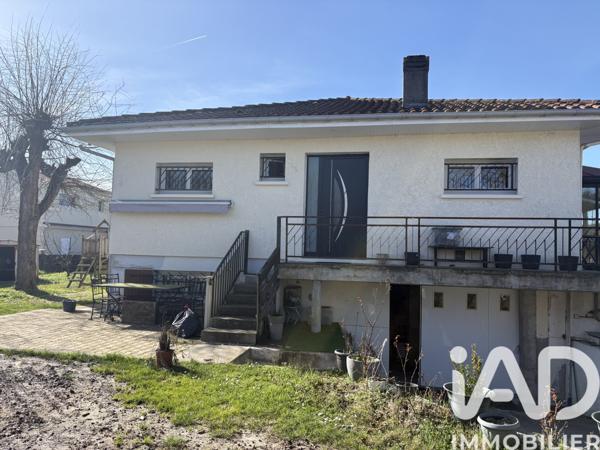 Maison à vendre 6 pièces 200 m² Le Taillan-Médoc