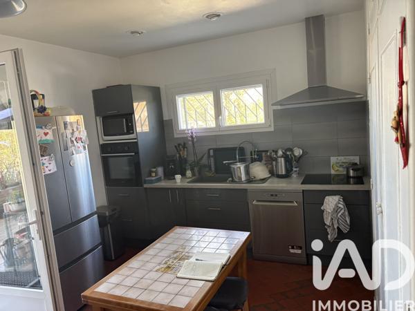 Maison à vendre 6 pièces 200 m² Le Taillan-Médoc