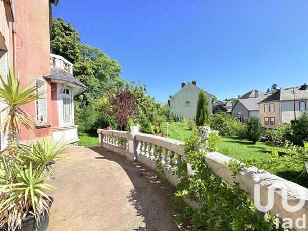 Maison à vendre 9 pièces 271 m² Mauriac