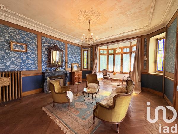 Maison à vendre 9 pièces 271 m² Mauriac