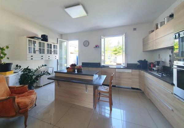 3400 - TALENCE - LES MUSICIENS - MAISON 134M2 - 4 CHAMBRES - JARDIN - DEPENDANCES