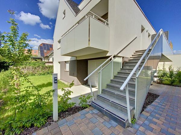 ILLKIRCH Sud - Magnifique 2P en rez-de-jardin