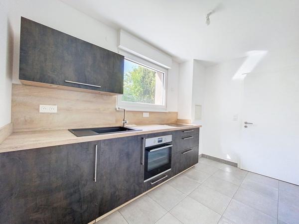 ILLKIRCH Sud - Magnifique 2P en rez-de-jardin