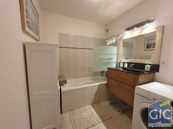 Appartement T3 - Centre-bourg de Mondeville avec terrasse et garage, Mondeville 14120