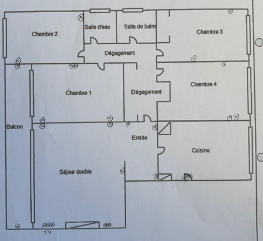 Appartement
         6 pièces
        - 119 m² 439 000 € *