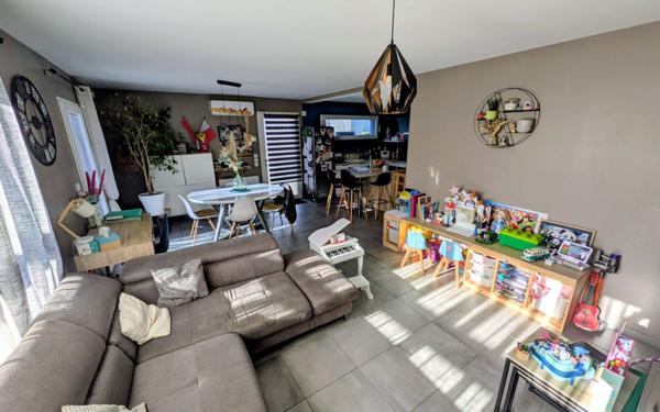 Maison à vendre    4 pièces • 86 m2 Bourg-lès-Valence