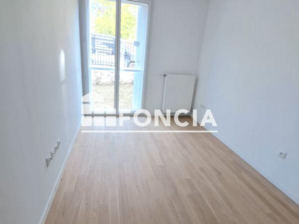 Location Appartement 5 pièces 107.5 m² - 16 RUE FRANCOISE DOLTO Les Mureaux 78130
