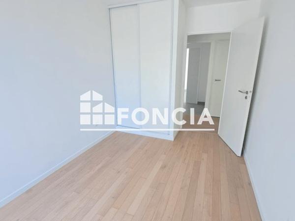Location Appartement 5 pièces 107.5 m² - 16 RUE FRANCOISE DOLTO Les Mureaux 78130
