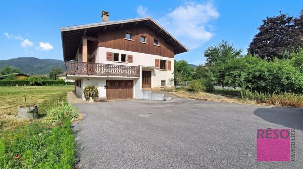 MAISON INDIVIDUELLE AU COEUR DU VILLAGE