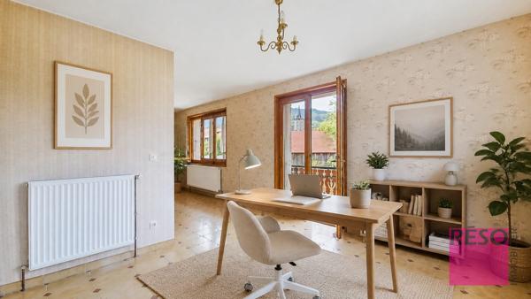 MAISON INDIVIDUELLE AU COEUR DU VILLAGE