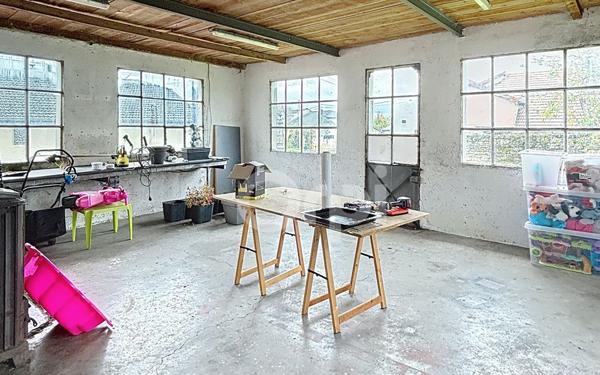 Maison à vendre    6 pièces •  Saint-Ouen-lès-Parey