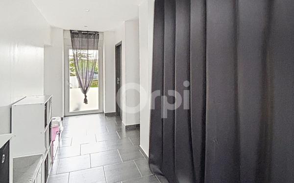 Maison à vendre    6 pièces •  Saint-Ouen-lès-Parey