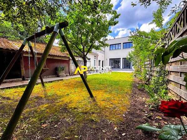 Sartrouville - Les Dix Arpents - Maison 7 pièces 125 m2 avec dépendance et garage 740 000 € **  - Référence  9580