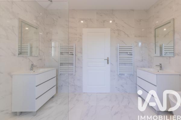 Maison à vendre 6 pièces 216 m² Draveil