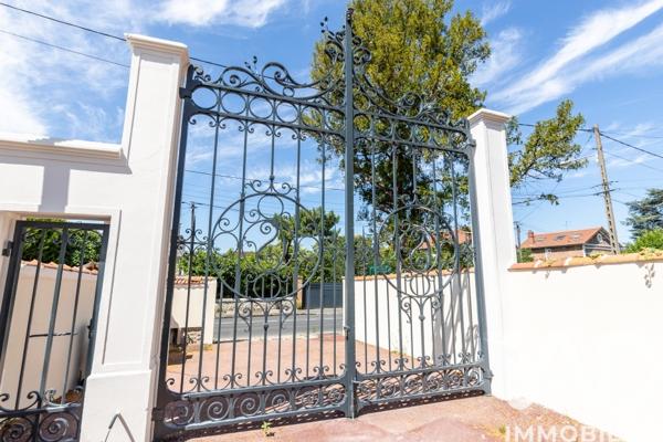 Maison à vendre 6 pièces 216 m² Draveil