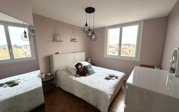 Appartement à vendre    3 pièces •  Romans-sur-Isère