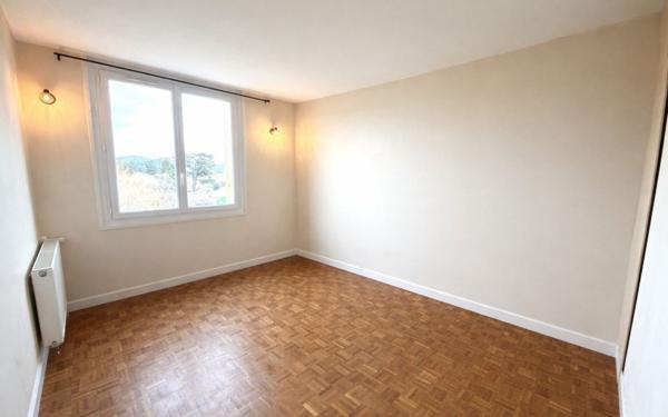 Appartement à vendre    3 pièces •  Romans-sur-Isère