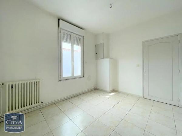 Maison à louer 2 pièces 52.72m² Libourne (33500)