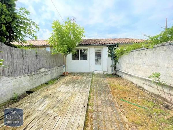 Maison à louer 2 pièces 52.72m² Libourne (33500)