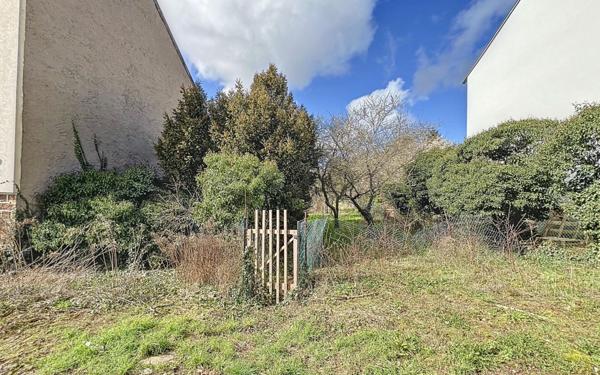 Terrain à vendre    Saint-Max