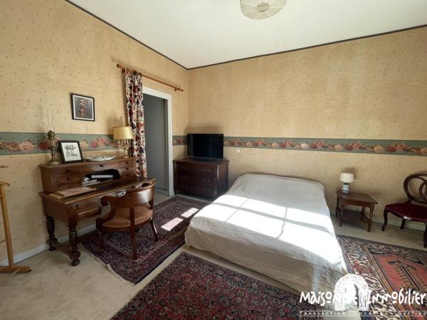 Vente Spacieuse maison de famille - 11 pièces - 222m² - COGNAC quartier Saint Martin