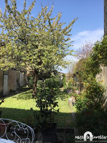 Vente Spacieuse maison de famille - 11 pièces - 222m² - COGNAC quartier Saint Martin