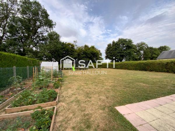 Pavillon 130 m², trois chambres Garage, terrasse,