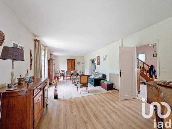 Maison à vendre 10 pièces 233 m² Gien