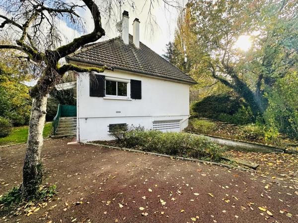 Sens (89100) Maison familiale 8 pièces quartier recherché Sens