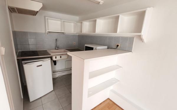 Appartement à louer    1 pièce • 27,18 m2 Grenoble