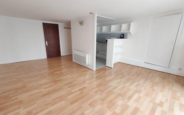 Appartement à louer    1 pièce • 27,18 m2 Grenoble