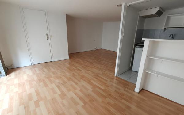 Appartement à louer    1 pièce • 27,18 m2 Grenoble