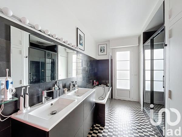 Appartement à vendre 7 pièces 181 m² Bordeaux