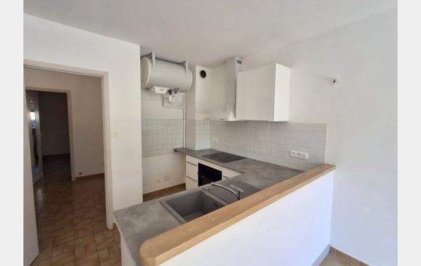 Vente Appartement P2 Les vans