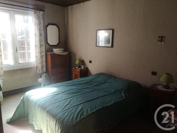 Maison à vendre  4 pièces - 118 m2 STE SOULLE - 17