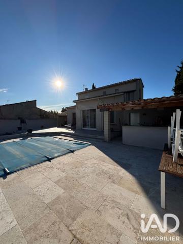 Maison à vendre 4 pièces 127,1 m² Tarascon