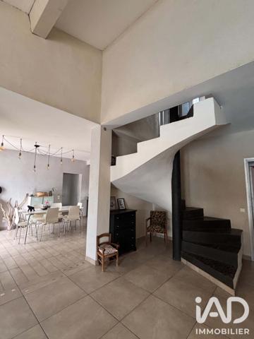 Maison à vendre 4 pièces 127,1 m² Tarascon