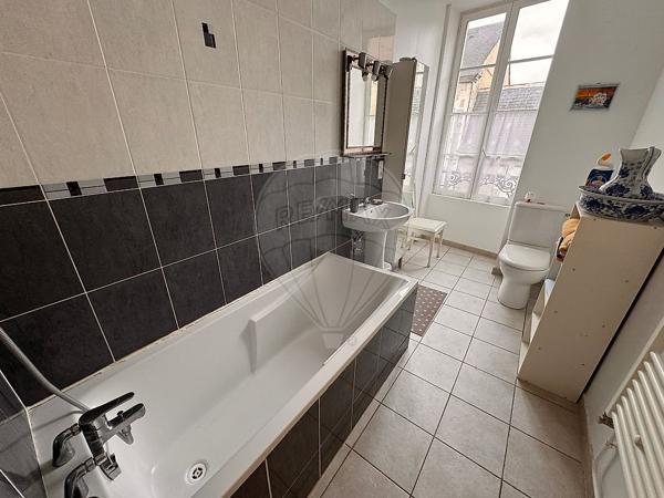 Maison 4 chambre(s) à vendre - La Charité-sur-Loire, Nièvre - 58