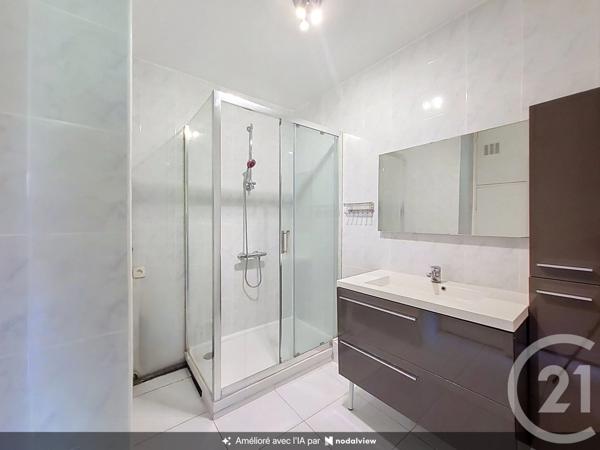 Appartement F3 à vendre  3 pièces - 61,61 m 2   FRESNES  - 94