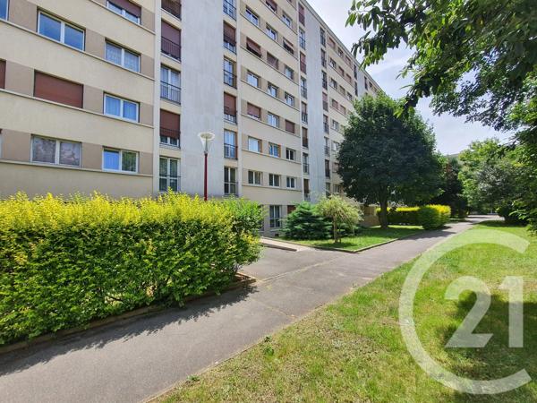 Appartement F3 à vendre  3 pièces - 61,61 m 2   FRESNES  - 94