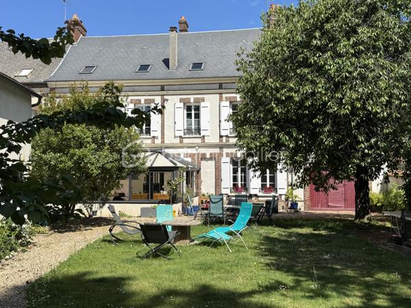 Maison de ville de 295 m²