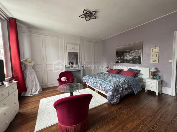 Maison de ville de 295 m²