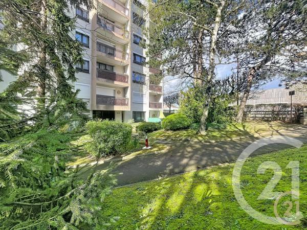 Appartement F4 à vendre  4 pièces - 62,66 m 2   DRANCY  - 93