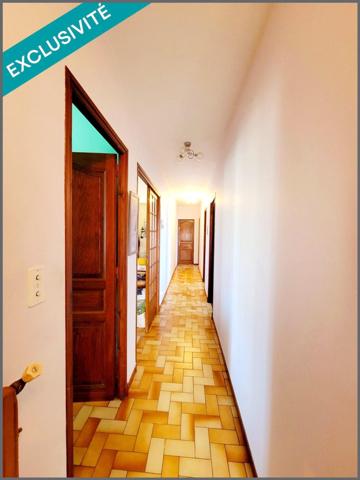 Maison plain pied T4 de 89m², deux chambres, un bureau, une terrasse, garage, dépendance, abri jardin